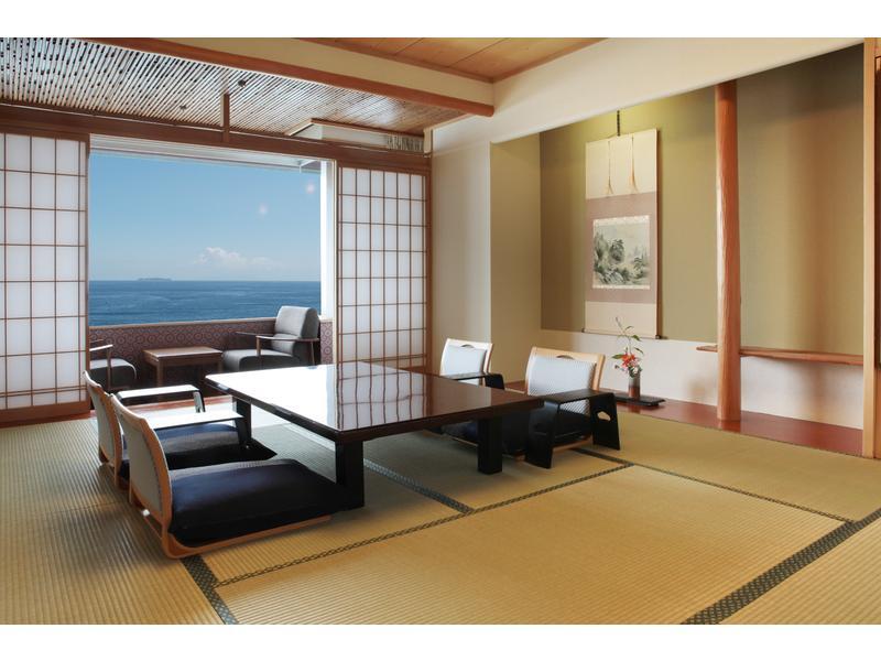 Hotel New Sagamiya Атамі Екстер'єр фото
